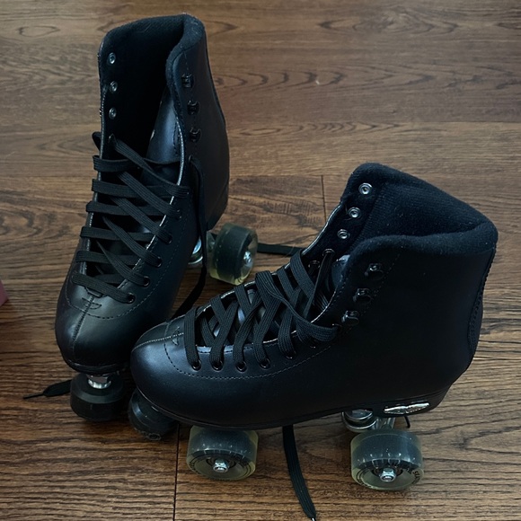 Black Roller Skates Angel Skates - Picture 1 of 13